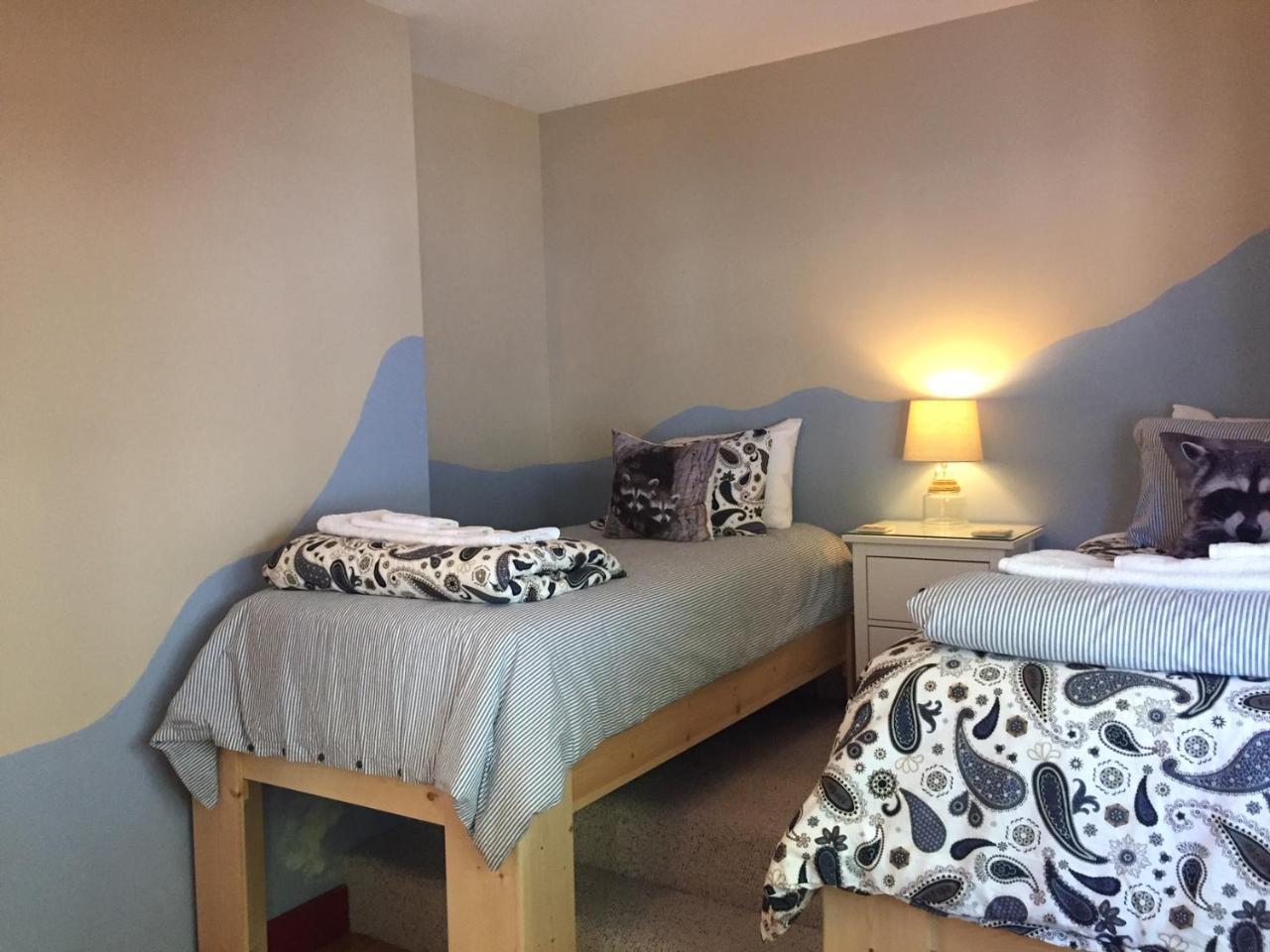 Sunshine Villa B&B Madeira Park Екстер'єр фото